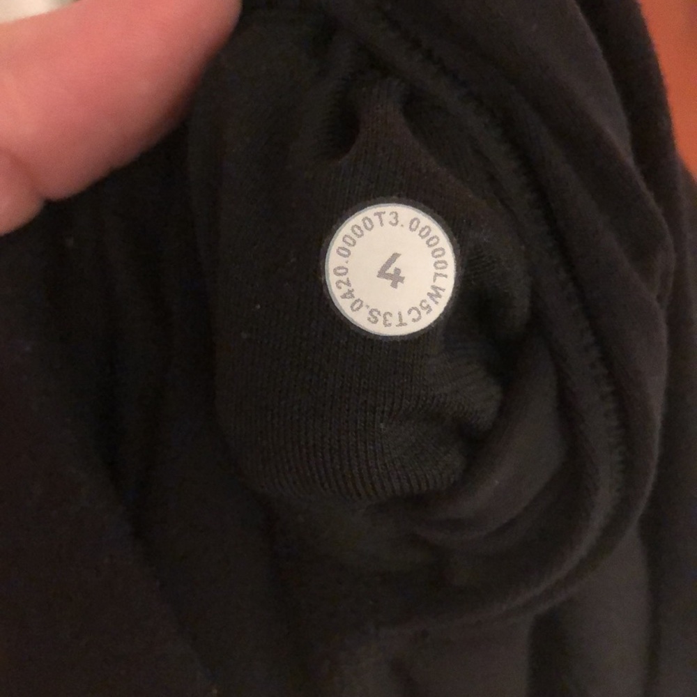 Lululemon Aligns - image 3